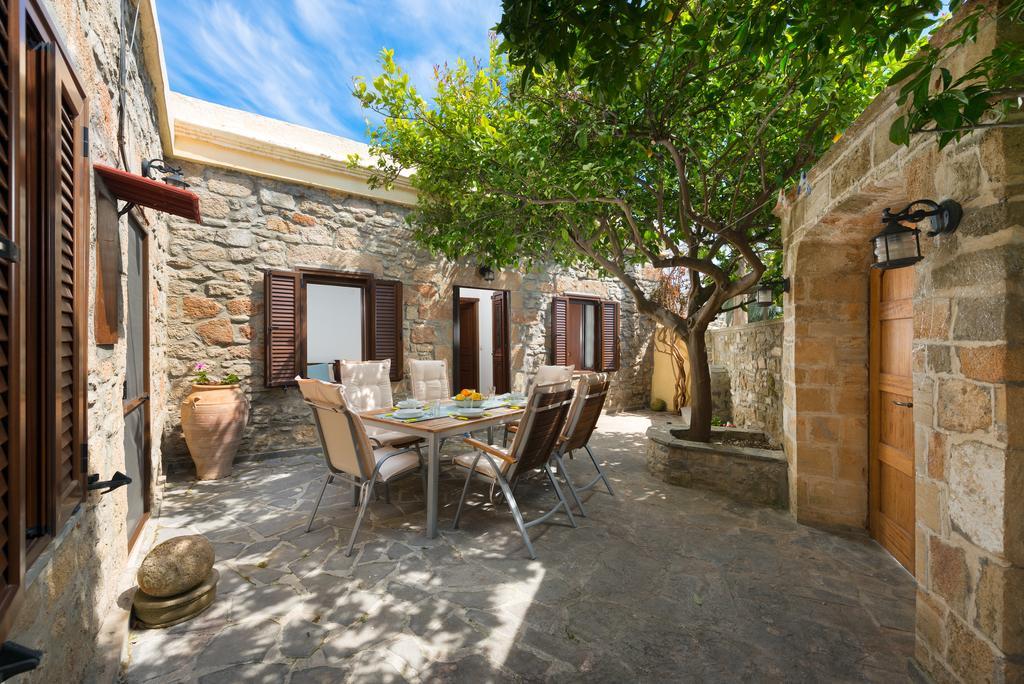 Villa Claudia In Lardos Dış mekan fotoğraf